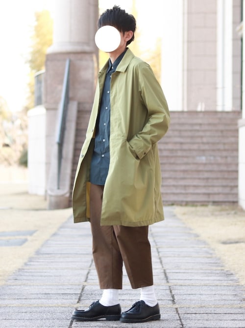 Howell Urban Research Doorsのステンカラーコートを使ったコーディネート Wear