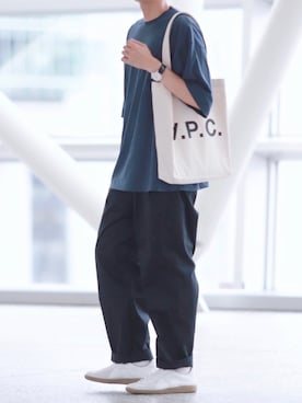 「LENO（リノ）のアイテム（チノパンツ）」を使った、howellさん（メンズ・175cm）の夏コーディネート