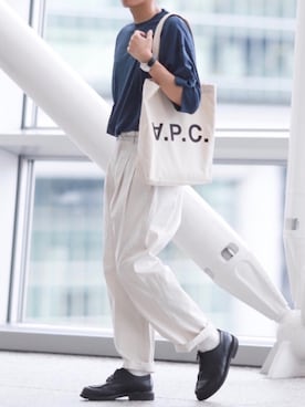 「LENO（リノ）のアイテム（チノパンツ）」を使った、howellさん（メンズ・175cm）の夏コーディネート