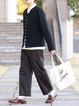 「LENO（リノ）のアイテム（チノパンツ）」を使った、howellさん（メンズ・175cm）の春コーディネート