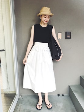 「homspun（ホームスパン）のアイテム」を使った、Kanocoさん（レディース・170cm）の夏コーディネート