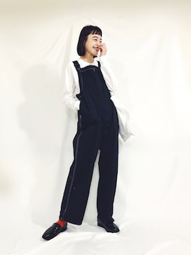 「UNIVERSAL OVERALL（ユニバーサルオーバーオール）のアイテム（サロペット/オーバーオール）」を使った、Kanocoさん（レディース・170cm）の秋コーディネート
