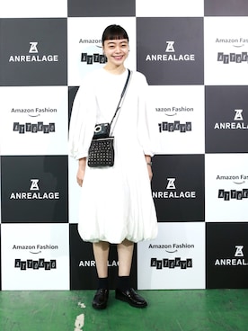 「スタッズ」｜「アイテム（レッグウェア）」を使った、Kanocoさん（レディース・170cm）の秋コーディネート