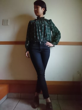 「レトロ」｜「アイテム（ブーティ）」を使った、kiさん（レディース・159cm）の春コーディネート