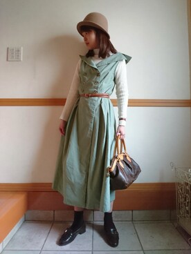 「トレンチ」｜「アイテム（帽子）」を使った、kiさん（レディース・159cm）の冬コーディネート