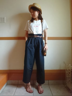 CHANELのベルトを使った人気ファッションコーディネート（季節