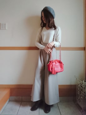 「白ニット」｜「アイテム（オールインワン・サロペット）」を使った、kiさん（レディース・159cm）の春コーディネート