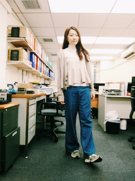 「アイテム（キャミソール、ベージュ系）」を使った、Yukariveraさん（レディース・166cm）の春コーディネート