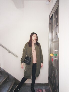 「working style」｜「アイテム（ミリタリージャケット）」を使った、Yukariveraさん（レディース・166cm）の冬コーディネート
