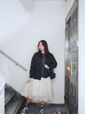 「MONKI（モンキ）のアイテム（レッグウェア）」を使った、Yukariveraさん（レディース・166cm）の冬コーディネート
