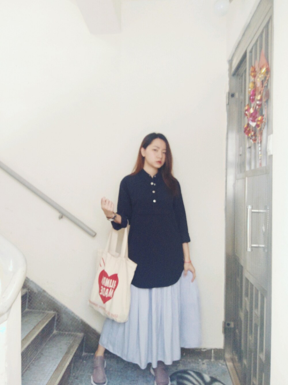 「blue、purple、one color one day、working style、hkgirl、rainy、無印風、April、THE NOTH FACE」｜「THE NORTH FACEのアイテム（カーディガン/ボレロ、ブルー系）」を使った、Yukariveraさん（レディース・166cm）の春コーディネートの1枚目の写真