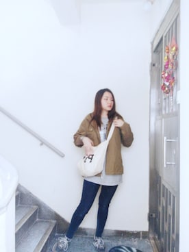 「working style」｜「アイテム（マウンテンパーカー）」を使った、Yukariveraさん（レディース・166cm）の春コーディネート