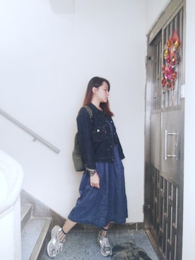 「blue」｜「アイテム（デニムジャケット）」を使った、Yukariveraさん（レディース・166cm）の秋コーディネート