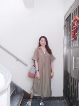 「working style」｜「アイテム（シャツワンピース）」を使った、Yukariveraさん（レディース・166cm）の春コーディネート