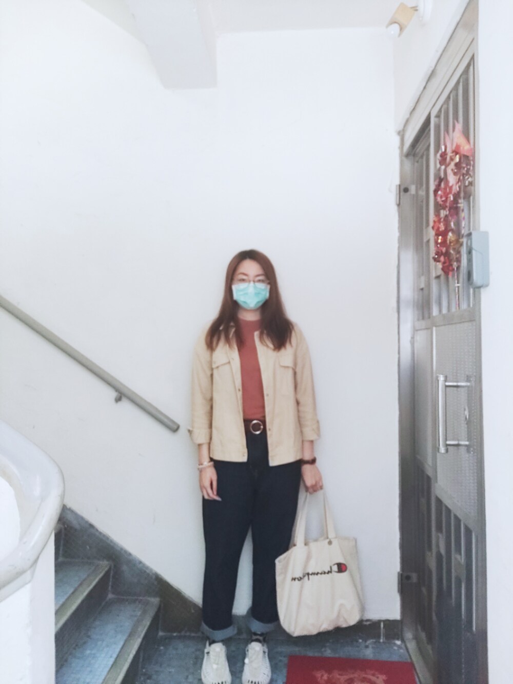 「wiwt、holiday、Sunday、hkgirl、日系休闲、boyish、Boyfriend Jeans、march 2020、春コーデ」｜「iwingのアイテム（ブルゾン、ベージュ系）」を使った、Yukariveraさん（レディース・166cm）の春コーディネートの1枚目の写真