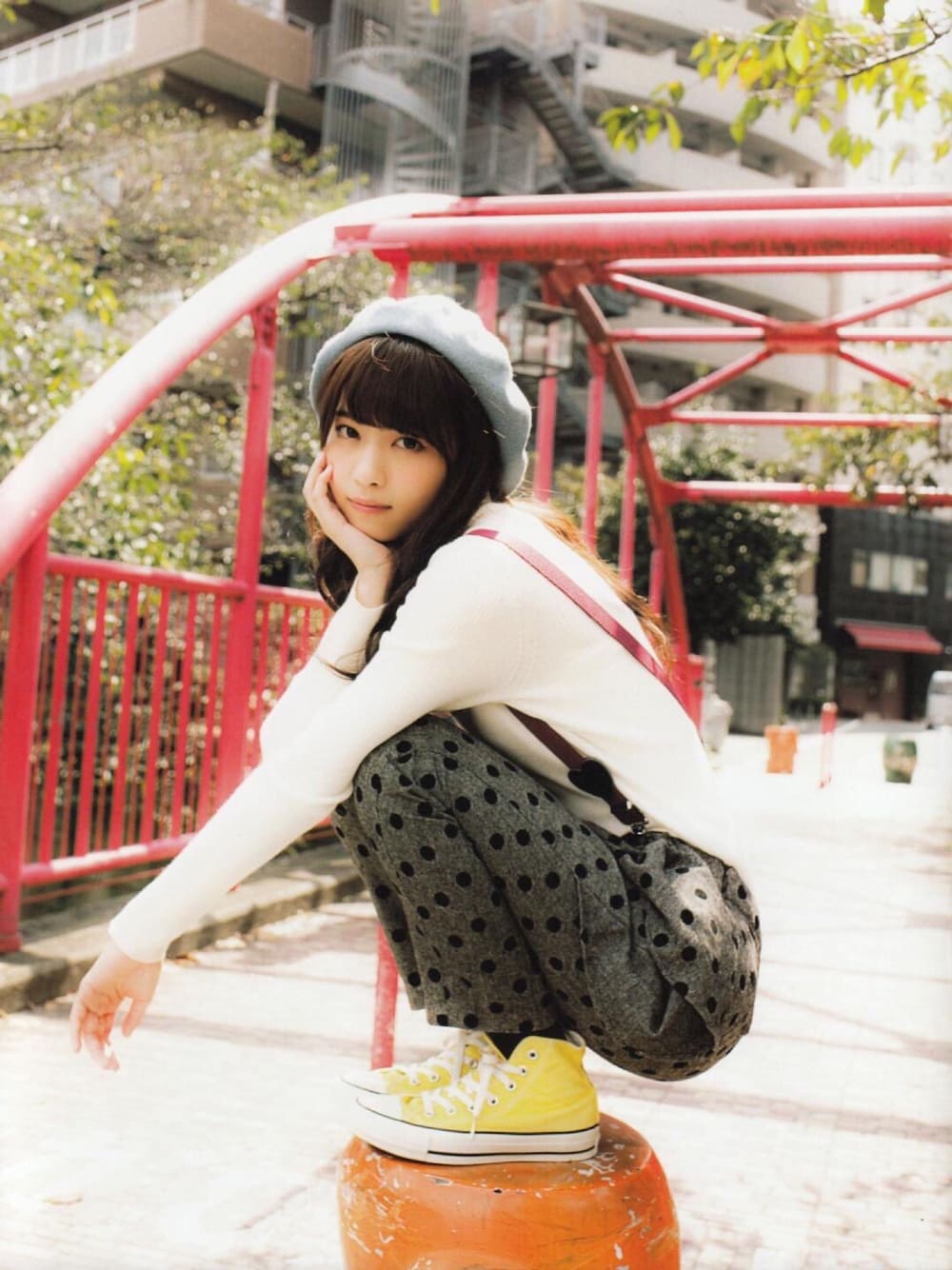 「ラフ、休日スタイル、可愛い、乃木坂46、西野七瀬、ななせまる、converse、スニーカー、女の子、おしゃれさんと繋がりたい」｜「CONVERSEのconverse コンバース ALL STAR 100 COLORS HI オールスター 100 カラーズ ハイ 32960813 LEMON（スニーカー、イエロー系）」を使った、ｶﾅﾒさん（メンズ・169cm）の夏コーディネートの1枚目の写真