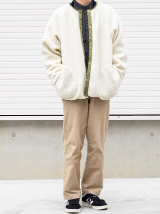 Kohei Midorikawa使用「もりのがっこう（フロントボタンボアジャケット）」的時尚穿搭