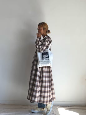 「チェックシャツワンピース」｜「アイテム（シャツワンピース）」を使った、宮原英里さん（レディース・168cm）の秋コーディネート