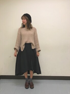 「ラメニット」｜「アイテム（ハンチング/ベレー帽）」を使った、miki.さん（レディース・159cm）の冬コーディネート