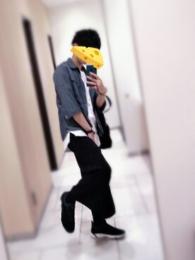 「ダニエルウェリントン」｜「アイテム（スラックス）」を使った、にのあ🧀さん（メンズ・169cm）の夏コーディネート