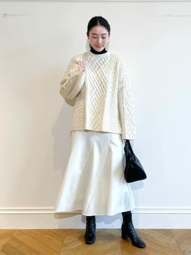 「allureville（アルアバイル）のアイテム」を使った、TSUZUさん（レディース・165cm）の冬コーディネート