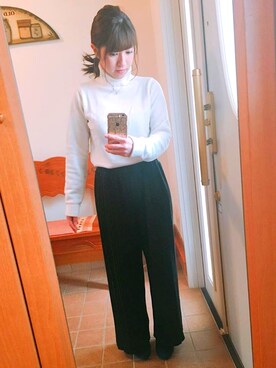 「FREE'S MART（フリーズマート）のアイテム（ニット/セーター、ホワイト系）」を使った、つむつむさん（レディース・150cm）の冬コーディネート