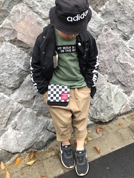 「WAMWAM（ワムワム）のアイテム」を使った、sereruさん（キッズ・110cm）の春コーディネート