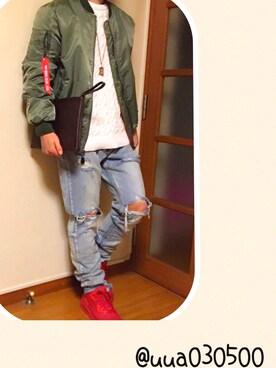 「YEEZUS（イーザス）のアイテム」を使った、yuutaさん（メンズ・170cm）の春コーディネート