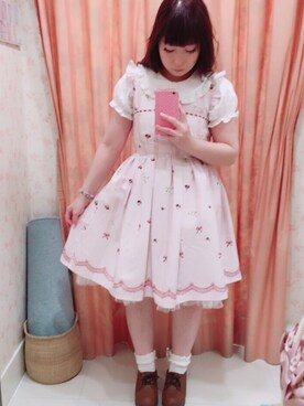 伴美(ともみ)さんのコーディネート