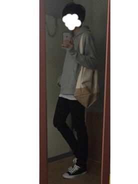 「WEGO（ウィゴー）のWEGO/カラー起毛ビッグプルパーカー（パーカー、グレー系）」を使った、キクツニさん（メンズ・178cm）の冬コーディネート