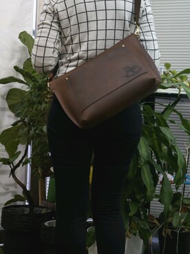 「REDMOON（レッドムーン）のアイテム（財布/小物）」を使った、Neolatineさん（レディース・165cm）の春コーディネート