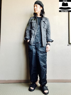 「CABANE de ZUCCa（カバンドズッカ）のアイテム（サンダル）」を使った、YasushiImanishiさん（メンズ・168cm）の春コーディネート