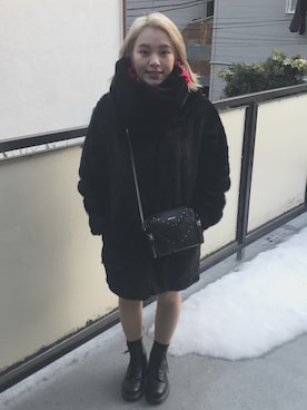 「アイテム（ピアス（両耳用））」を使った、井坂愛理さん（レディース・153cm・20代）の冬コーディネート