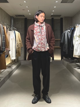 「MARTINE ROSE（マーティンローズ）のアイテム」を使った、Kento Atsushiさん（メンズ・180cm）の秋コーディネート