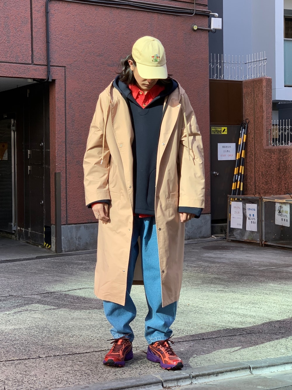 HED MAYNERのデニムパンツを使った人気ファッション