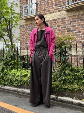 「HED MAYNER（ヘドメイナー）のアイテム（パンツ）」を使った、Kento Atsushiさん（メンズ・180cm）の春コーディネート