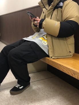 「やっぱりストリートが好き」｜「アイテム（ダウンジャケット/コート）」を使った、MAさん（メンズ・170cm）の秋コーディネート