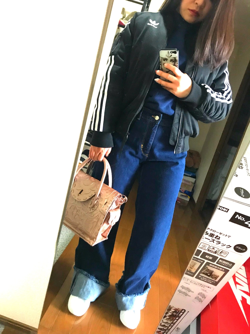 adidasのMA-1を使った「ワイドパンツ」のレディース人気