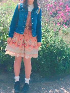 「Honeys」｜「アイテム（デニムジャケット）」を使った、な。さん（レディース・167cm）の春コーディネート