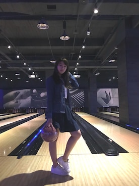 「adidas（アディダス）のアイテム（スニーカー、ホワイト系）」を使った、Orea201606さん（レディース）の秋コーディネート