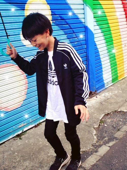 りく Adidasのtシャツ カットソーを使ったコーディネート Wear