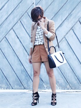 Korina De Jesusさんのコーディネート