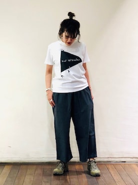 「and wander（アンドワンダー）のアイテム（Tシャツ/カットソー）」を使った、さゆるゆるさん（レディース・155cm）の夏コーディネート