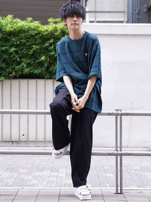 Lui's(ルイス) ウォームワイドパンツ　ブラック Lui's（ルイス）の「ウォームワイドパンツ（その他パンツ）」 - WEAR