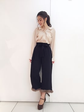 「MIIA（ミーア）のアイテム（パンツ）」を使った、YURINAさん（レディース・166cm）の秋コーディネート