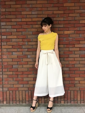 「MIIA（ミーア）のアイテム（パンツ）」を使った、YURINAさん（レディース・166cm）の春コーディネート