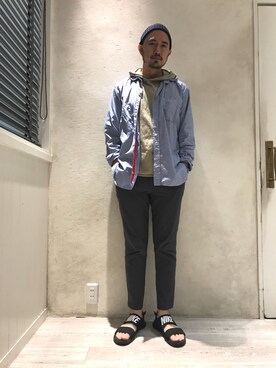 「CIAOPANIC TYPY（チャオパニックティピー）のスーパーストレッチテックイージーパンツ（スラックス）」を使った、Yusuke Tanakaさん（メンズ・173cm）の夏コーディネート