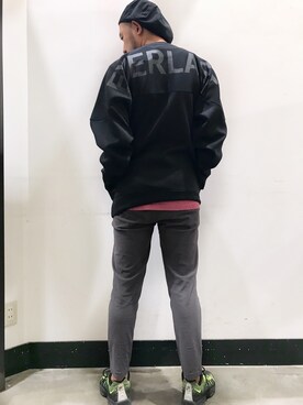 「CIAOPANIC TYPY（チャオパニックティピー）のスーパーストレッチテックイージーパンツ（スラックス）」を使った、Yusuke Tanakaさん（メンズ・173cm）の夏コーディネート