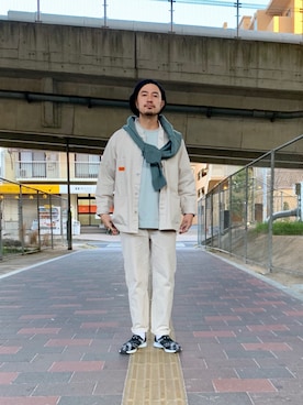「白」｜「アイテム（カバーオール）」を使った、Yusuke Tanakaさん（メンズ・173cm）の冬コーディネート