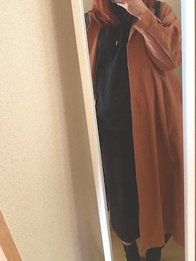 「アイテム（ステンカラーコート、ブラウン系）」を使った、ぴよ美さん（レディース・168cm）の秋コーディネート